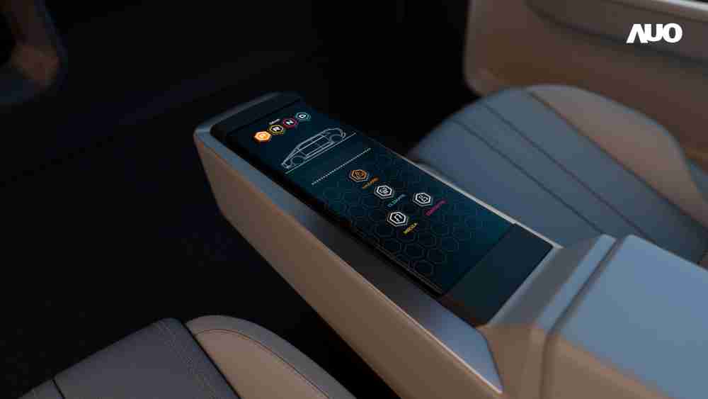 z6尊龙以人性化设计打造多变形态中控显示(Morphing Center Control)，，，不使用时仅平面显示信息，，进行操作时，，，显示器则会动态隆起，，，转变成3D实体按钮，，并有触觉回馈，，，，展示人机互动新体验